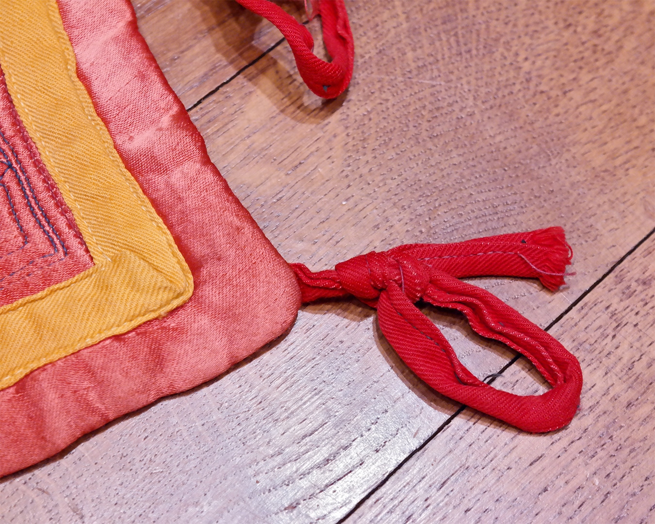 SAMSUNG CSC HDT-146001-kazak-tuszkiiz-e