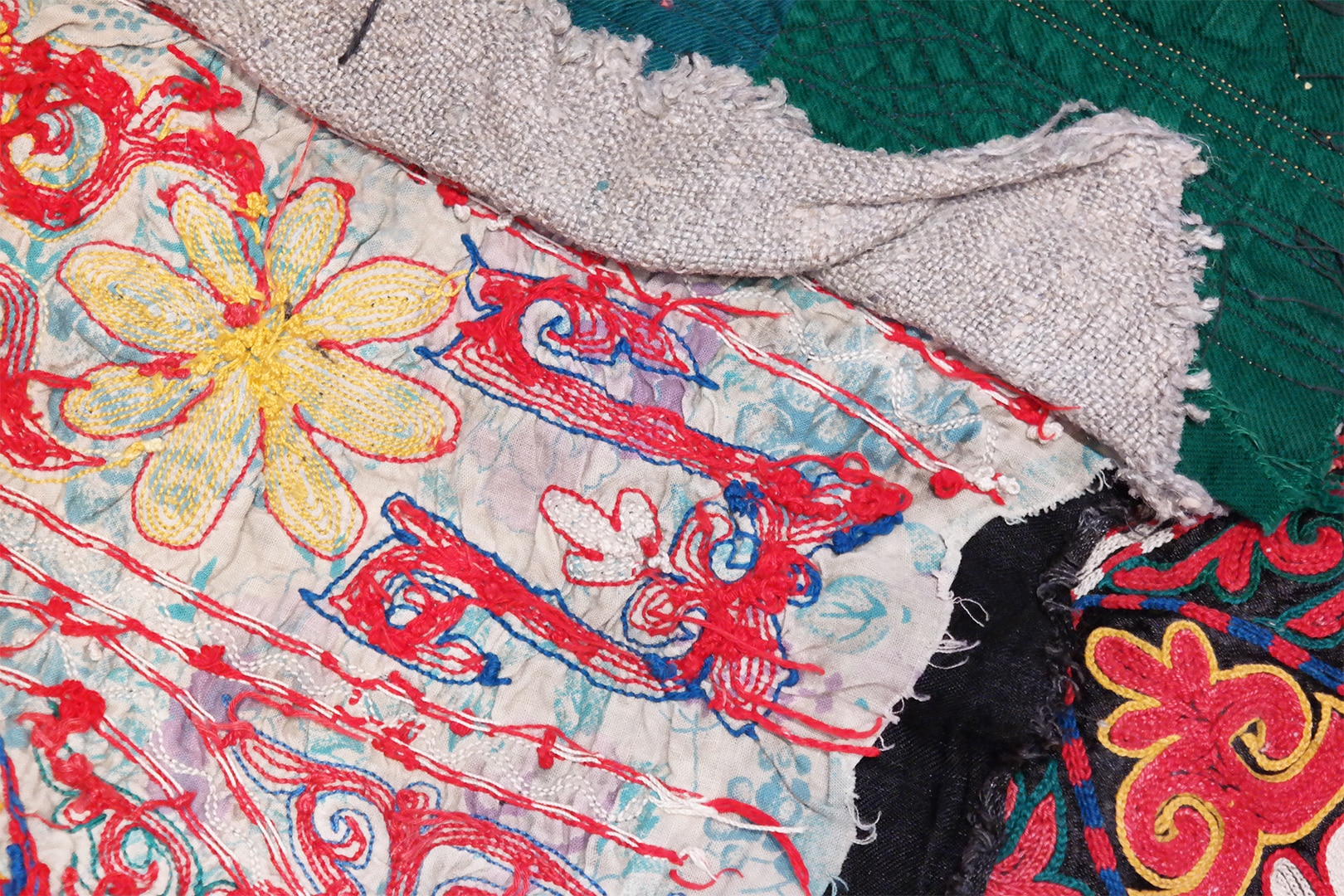 SAMSUNG CSC HDT-146001-kazak-tuszkiiz-i