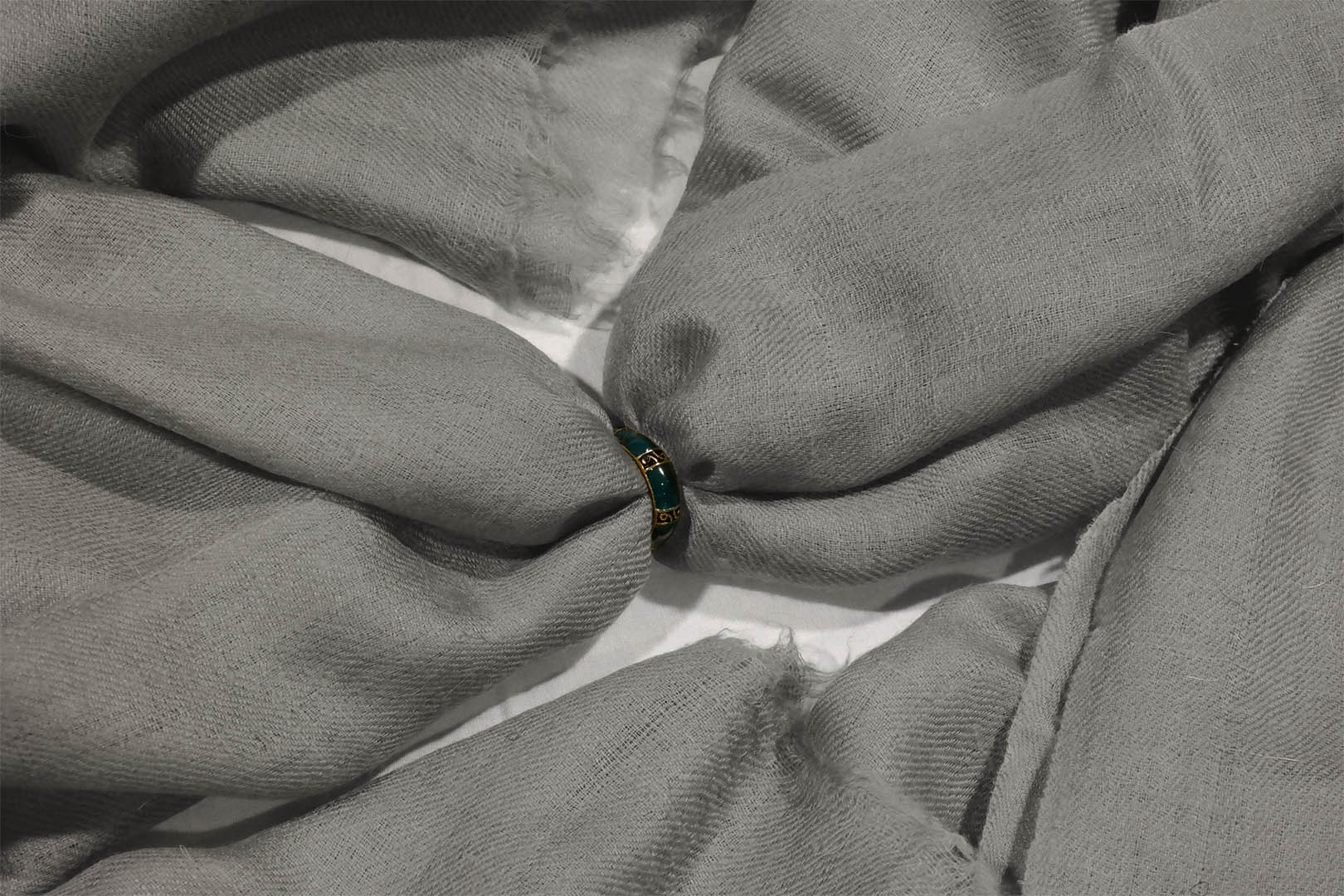 KFW36-SZ4-vilagosszurke-kasmir-sal-b