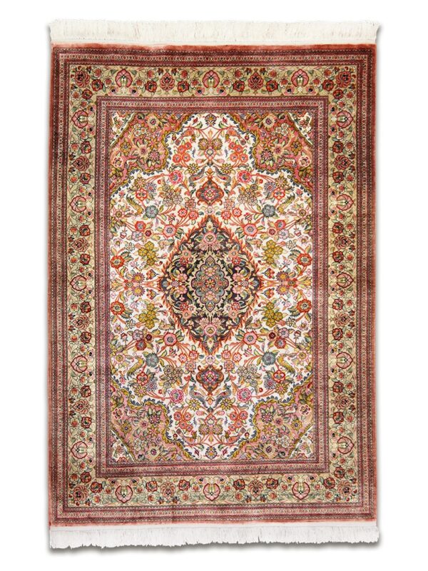 Ghom iráni selyem szőnyeg 207 x 136