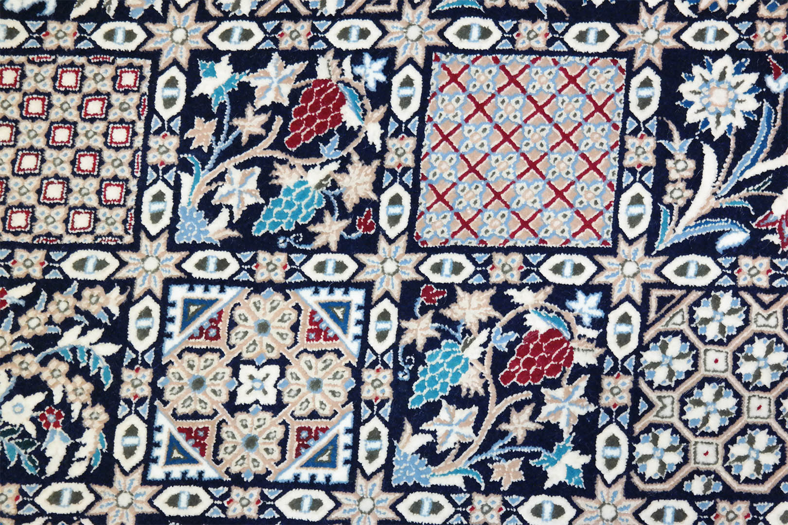 Nain 4LA jelzett szőnyeg 218 x 148 cm-KR1987-exkluziv-minosegu-nain-kezi-csomozasu-gyapju-szonyeg-iranbol-h Nain 4LA jelzett szőnyeg 218 x 148 cm-KR1987-exkluziv-minosegu-nain-kezi-csomozasu-gyapju-szonyeg-iranbol-h