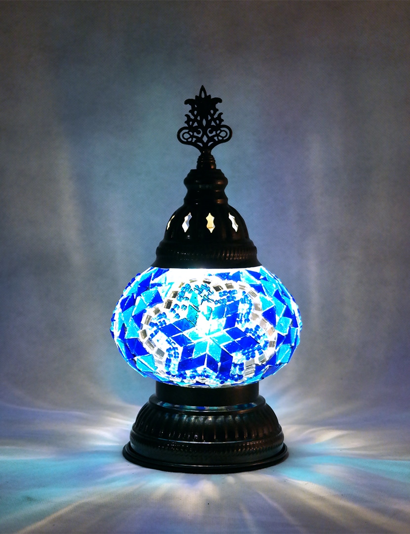 Kék asztali lámpa - MN2DM-K4-mozaikuveg-asztali-lampa-torokorszagbol-b