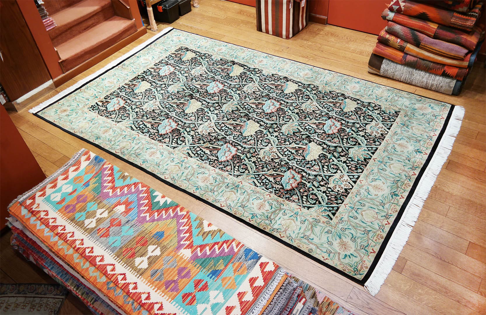 Tabriz szőnyeg 295 x 182 cm - FZB001-Tabriz-finom-kezi-csomozasu-gyapju-szonyeg-Iranbol-h Tabriz szőnyeg 295 x 182 cm - FZB001-Tabriz-finom-kezi-csomozasu-gyapju-szonyeg-Iranbol-h