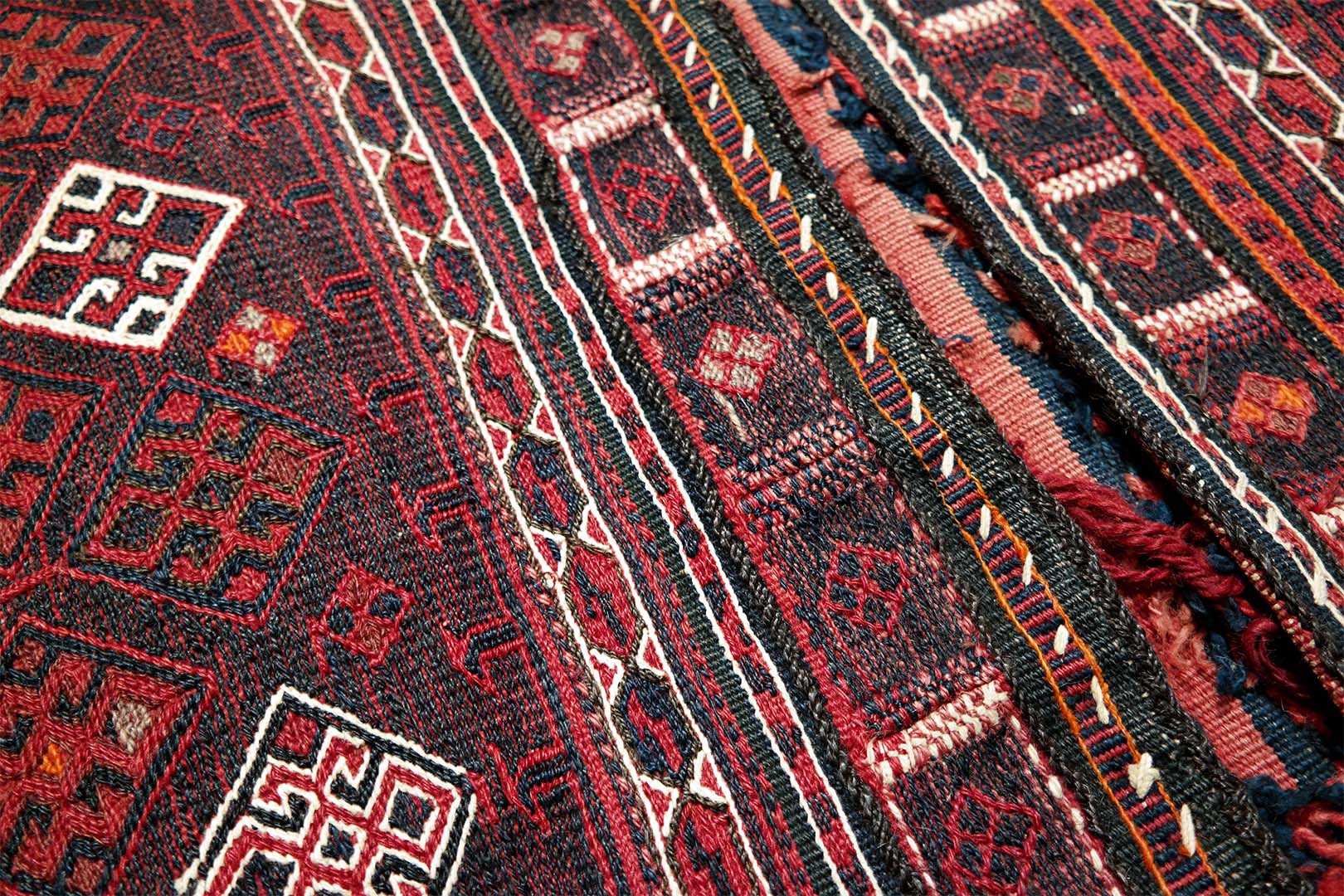 SAMSUNG CSC Jaff kurd szumák nyeregtáska