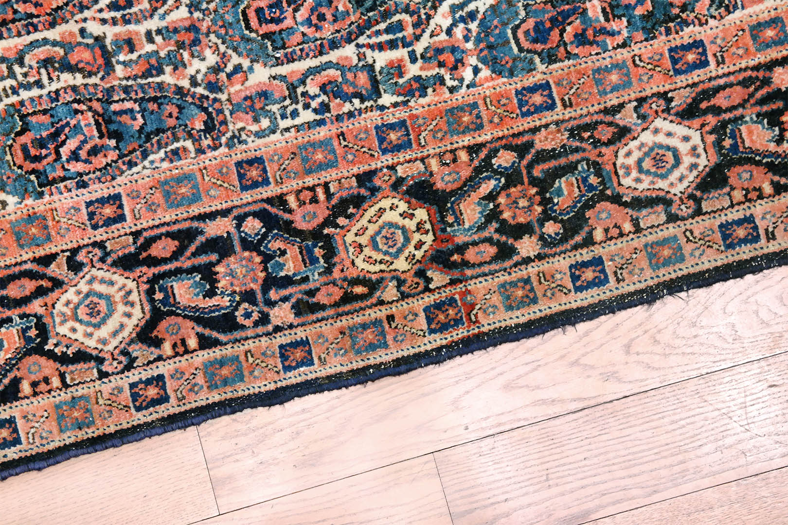 SAMSUNG CSC Szenné antik szőnyeg 190 x 134 cm