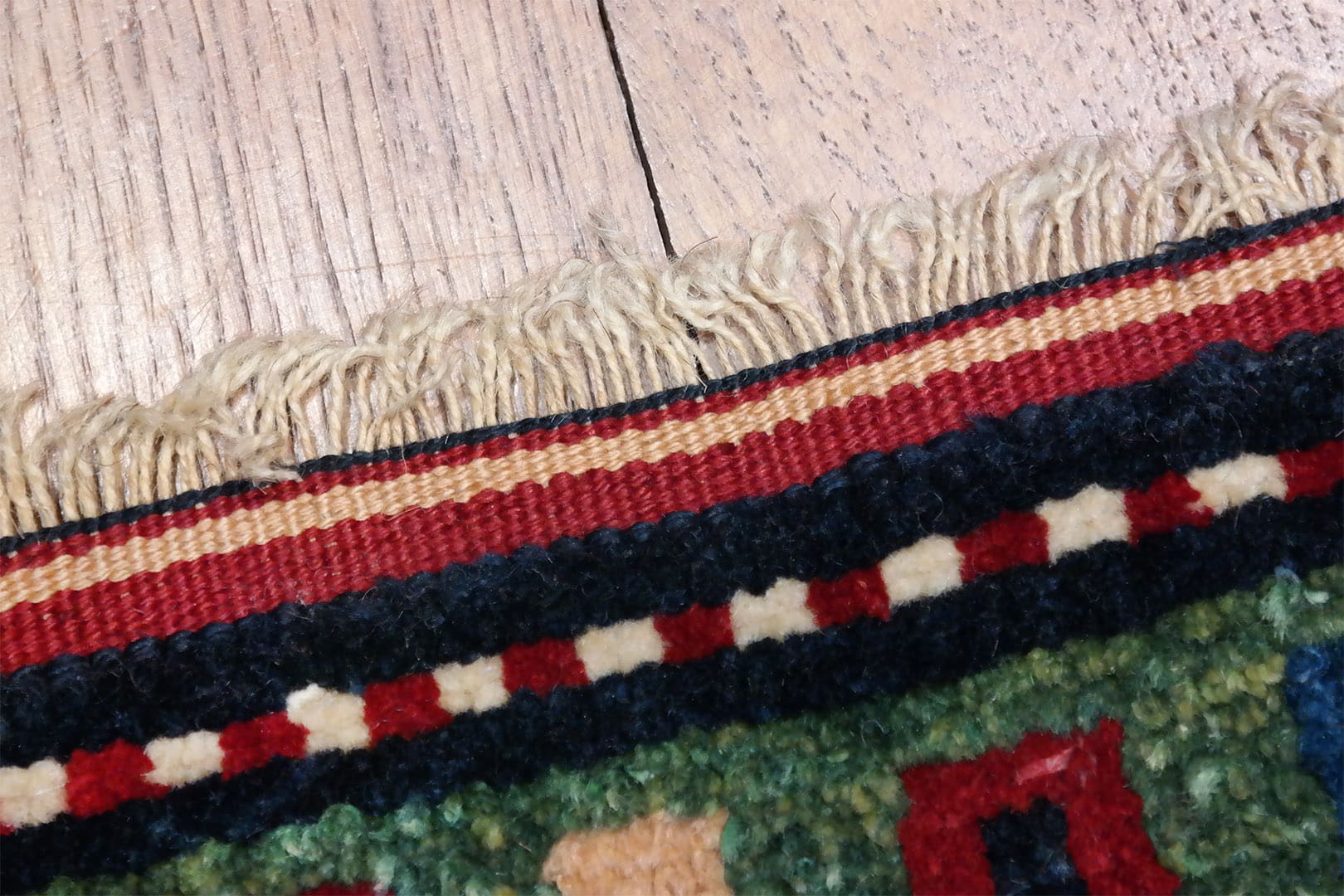 Régi Kazak szőnyeg 214 x 140 cm - AAB084-vintage-Kazak-kezi-csomozasu-gyapju-szonyeg-a-kaukazusbol-b