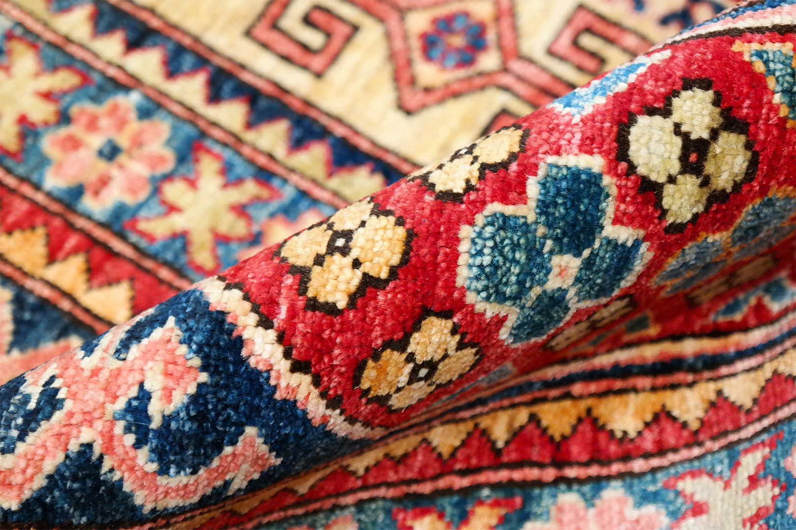 Kazak afgán szőnyeg 294 x 200 cm - KR1939-kazak-mintas-gyapju-szonyeg-afganisztanbol-j Kazak afgán szőnyeg 294 x 200 cm - KR1939-kazak-mintas-gyapju-szonyeg-afganisztanbol-j