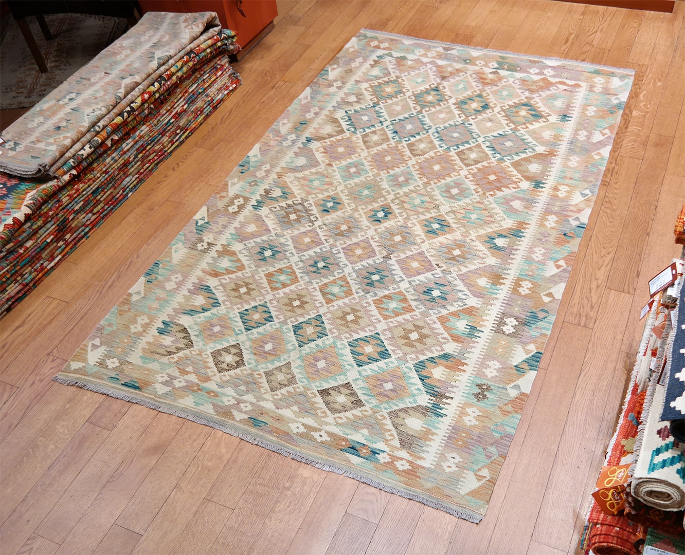 Kilim szövött szőnyeg 247 x 150 cm - SPM30-1754-maimana-kelim-kezi-szovesu-gyapju-szonyeg-pakisztanbol-c