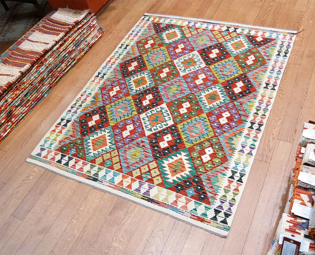 Kelim szövött szőnyeg 199 x 151 cm - SPM30-1780-maimana-kelim-kezi-szovesu-pakisztani-gyapju-szonyeg-c