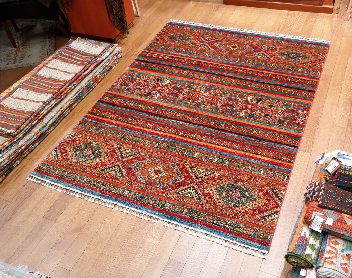 Khorjin szőnyeg 241 x 174 cm - SP130-090-khorjin-kezi-csomozasu-gyapju-szonyeg-pakisztanbol-n