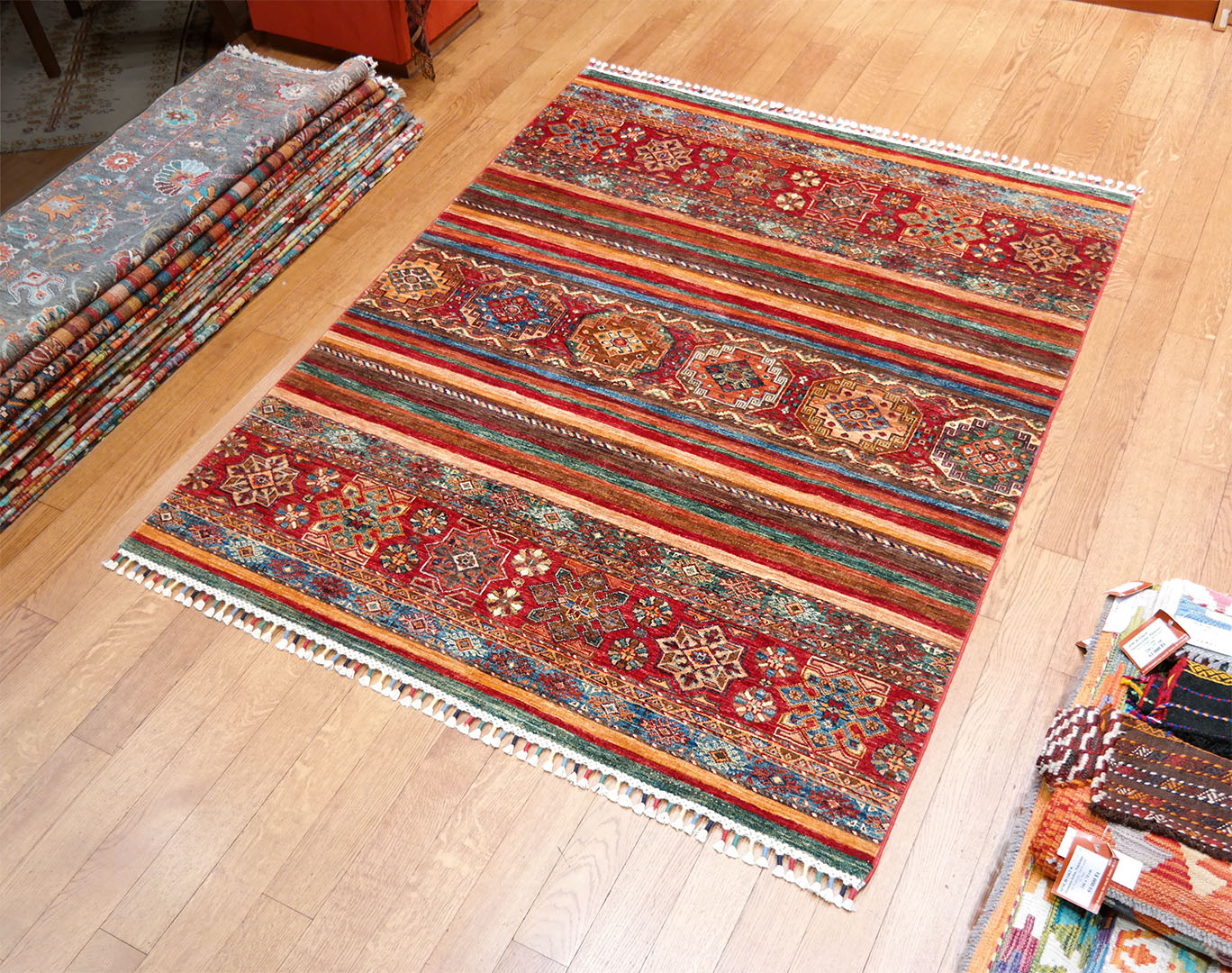 Khorjin szőnyeg 197 x 159 cm - SP130-098-khorjin-kezi-csomozasu-gyapju-szonyeg-pakisztanbol-o