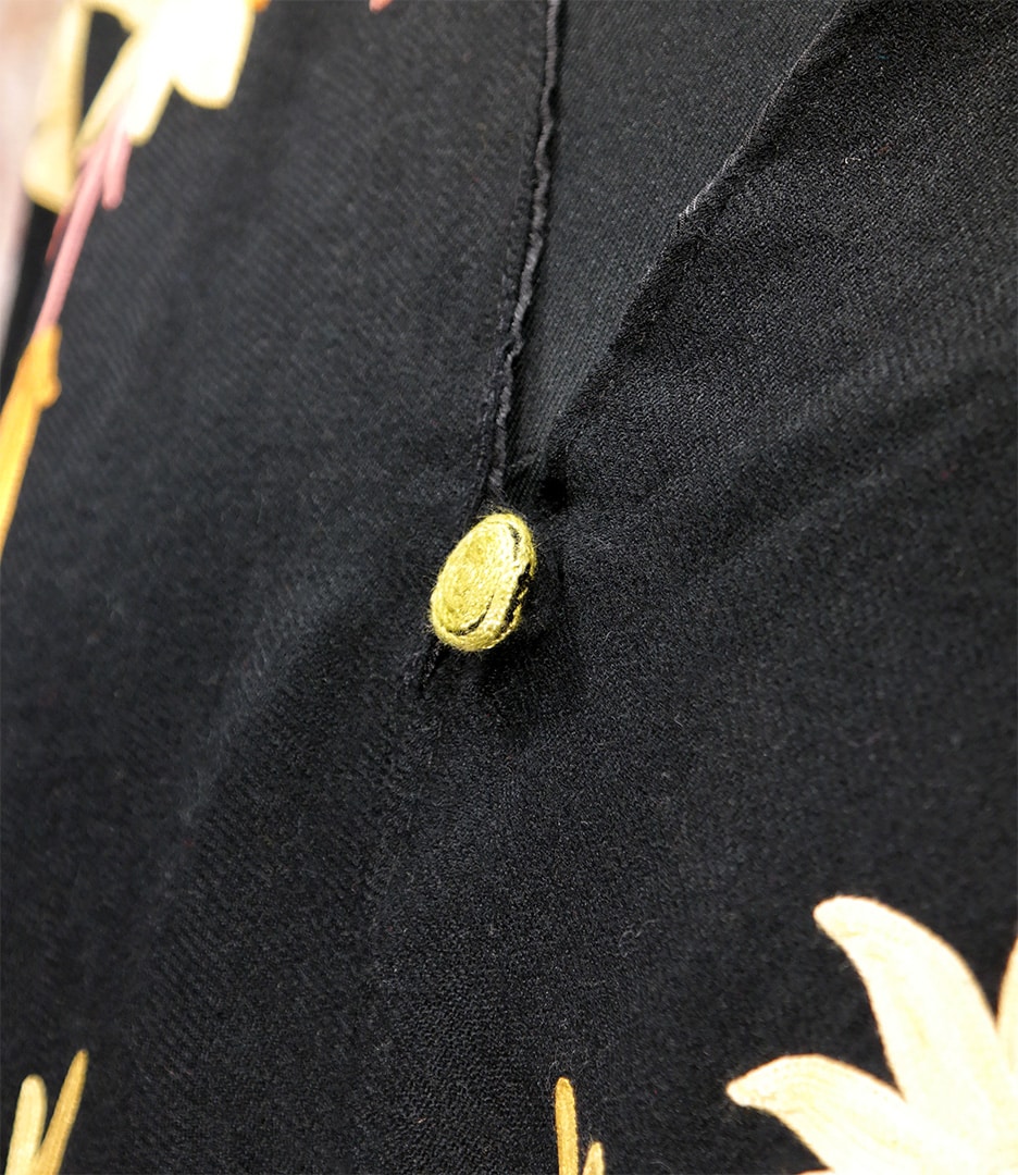 KPOE-FSZ10-himzett-noi-poncso-7 Hímzett női poncsó 7