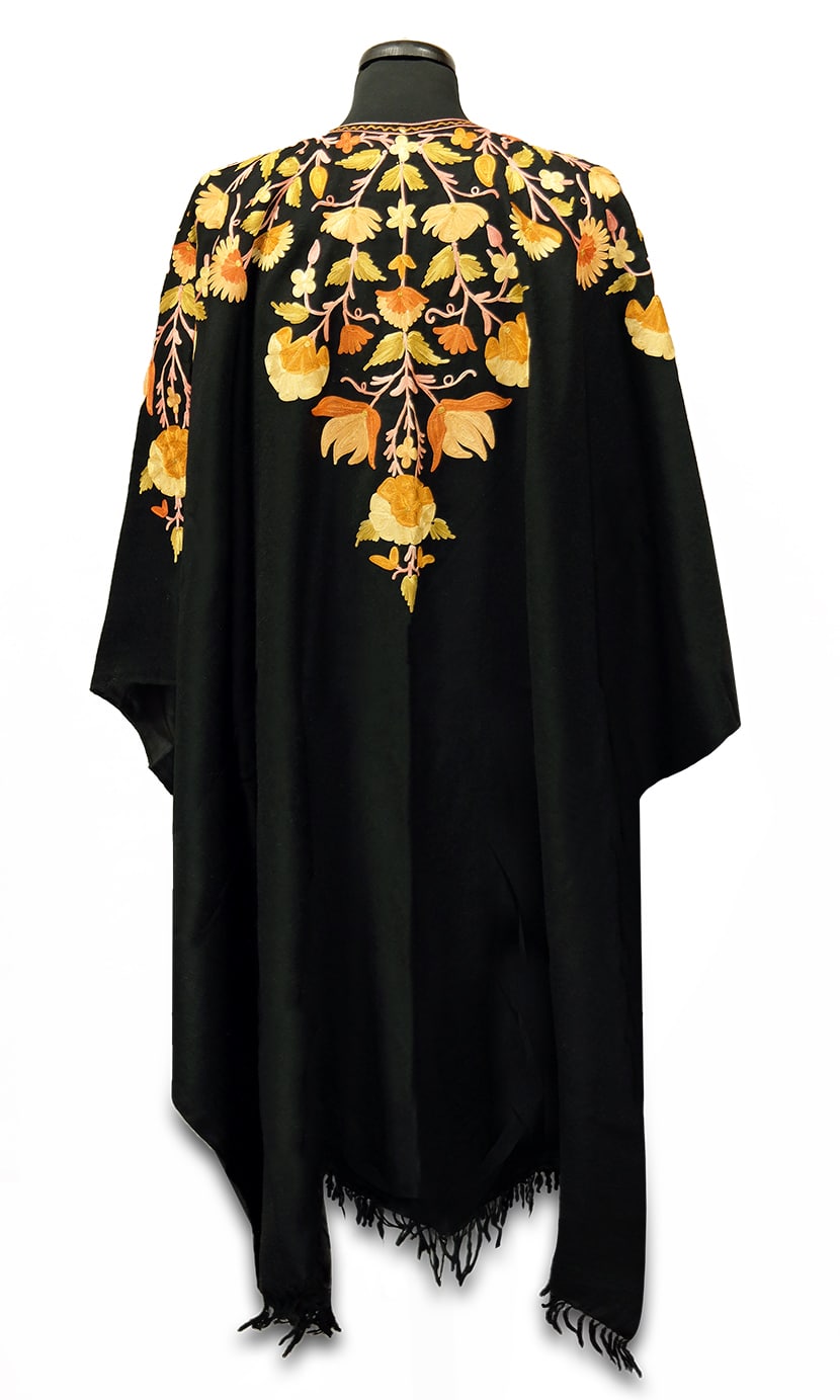 Virágmintás női poncsó