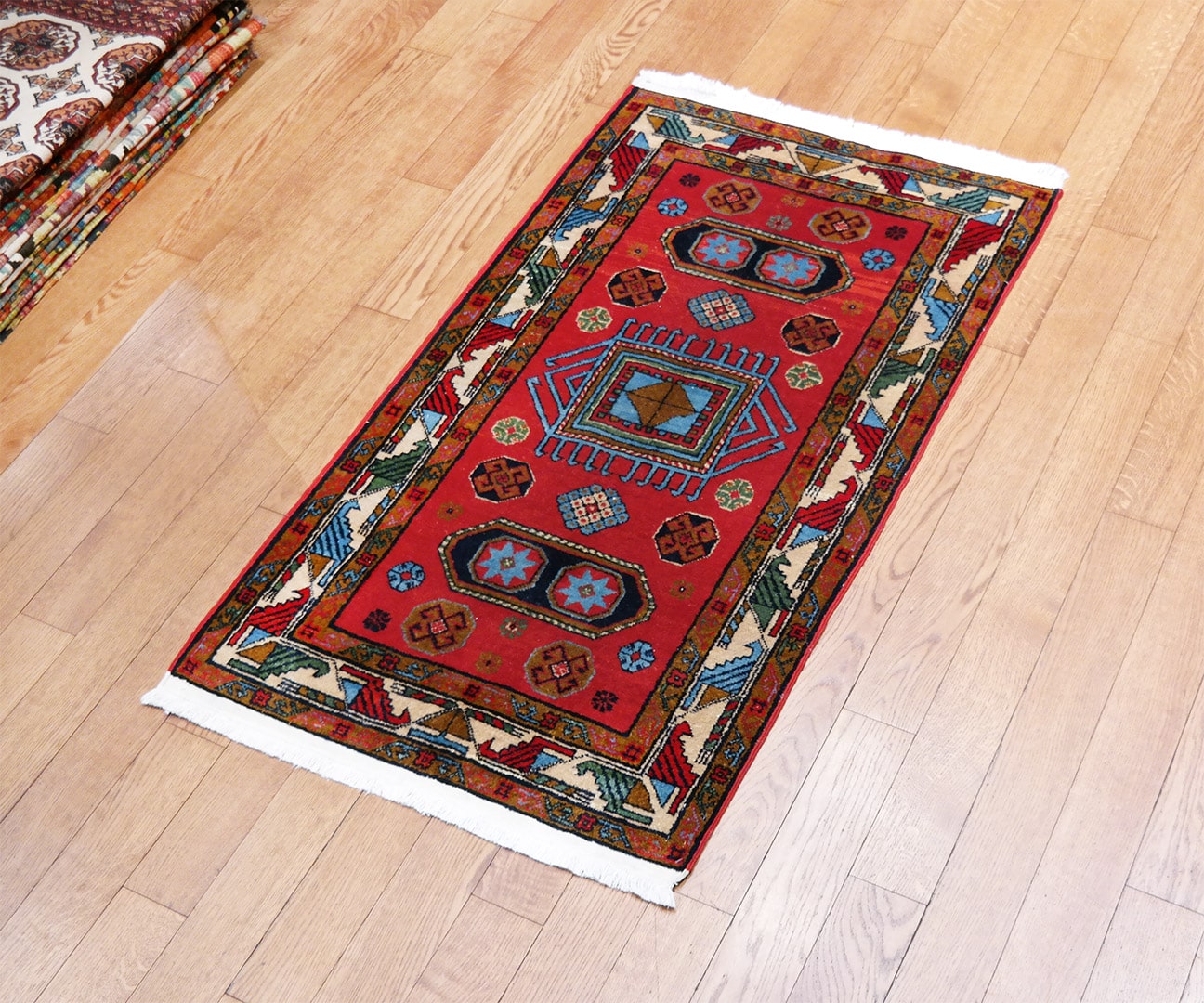 Dagesztán szőnyeg 140 x 78 cm