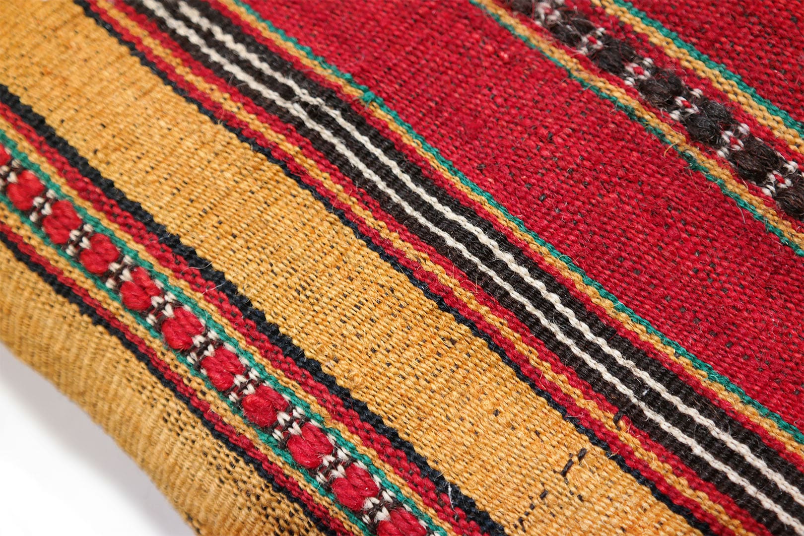 Antik kilim párnahuzat 60 x 43 cm - KP-1010-antik-kaskai-kilim-parna-huzat-b Antik kilim párnahuzat 60 x 43 cm - KP-1010-antik-kaskai-kilim-parna-huzat-b