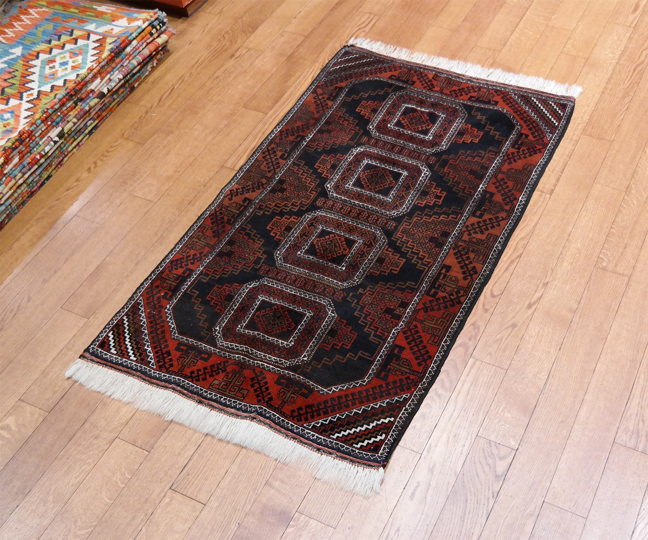 Beluch iráni szőnyeg 175 x 88 cm - KR2187-beluch-kezi-csomozasu-gyapju-szonyeg-iranbol-n