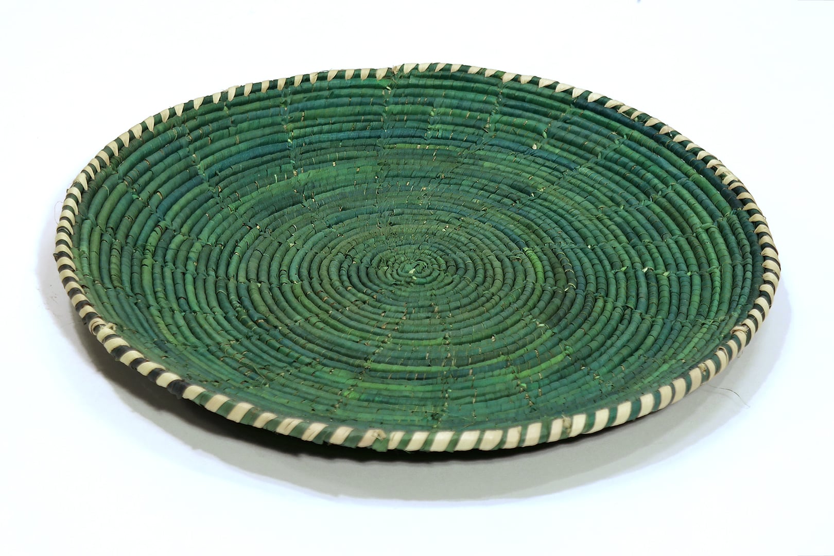 Zöld pálmalevél tároló kosár - SPK7-Z-fonott-palmalevel-kosar-pakisztanbol-b