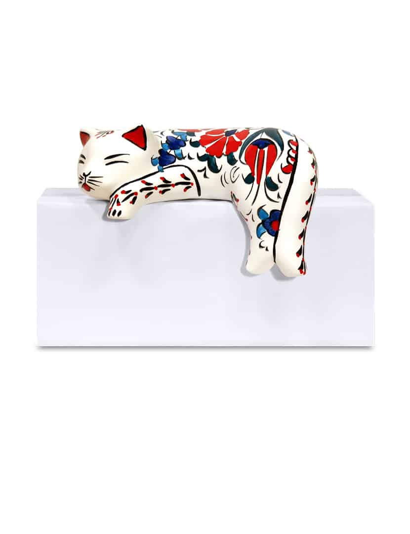 Fekvő virágos kerámia macska - CK63-23-kezzel-festett-keramia-macska-torokorszagbol-a