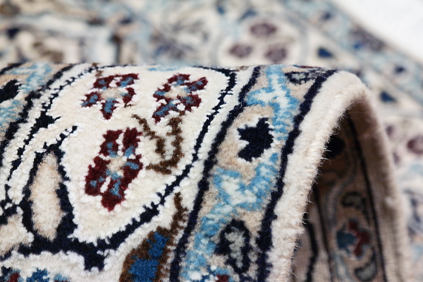 SAMSUNG CSC Nain iráni szőnyeg 198 x 115 cm - KR2771-nain-kezi-csomozasu-gyapju-szonyeg-iranbol-k