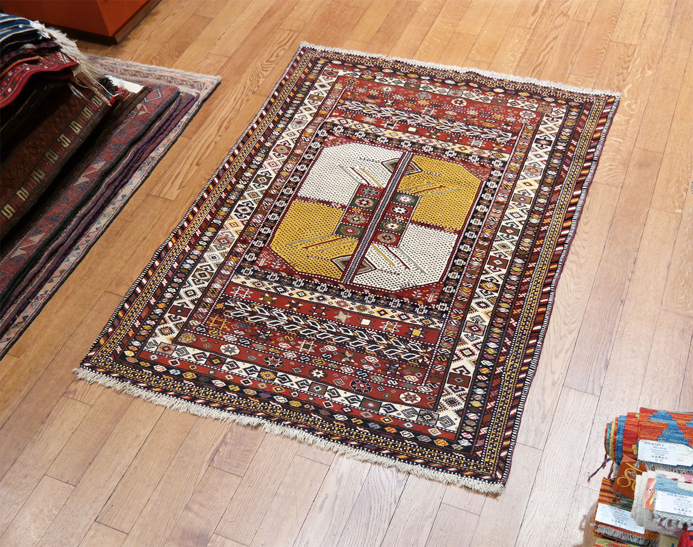 Yalameh iráni szőnyeg 160 x 123 cm - KR2769-yalameh-regi-kezi-csomozasu-gyapju-szonyeg-iranbol-p