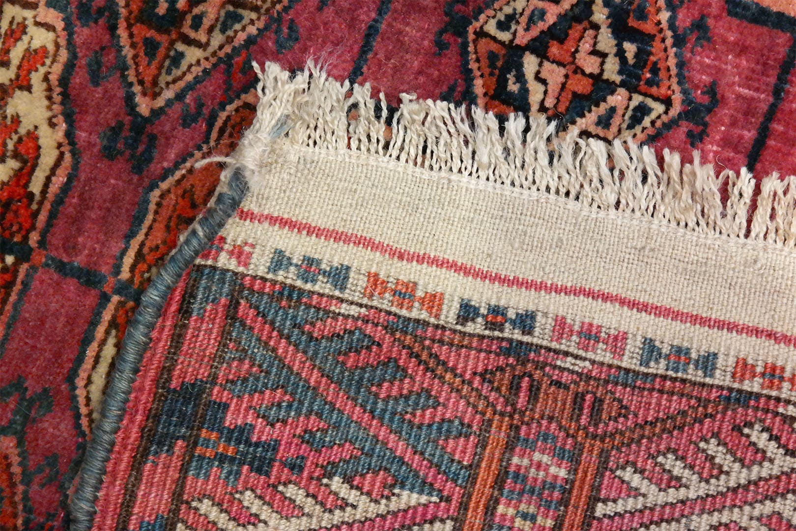 Tekke türkmén szőnyeg 245 x 155 cm - KR2607-tekke-kezi-szovesu-oreg-gyapju-szonyeg-turkmenisztanbol-n Tekke türkmén szőnyeg 245 x 155 cm - KR2607-tekke-kezi-szovesu-oreg-gyapju-szonyeg-turkmenisztanbol-n