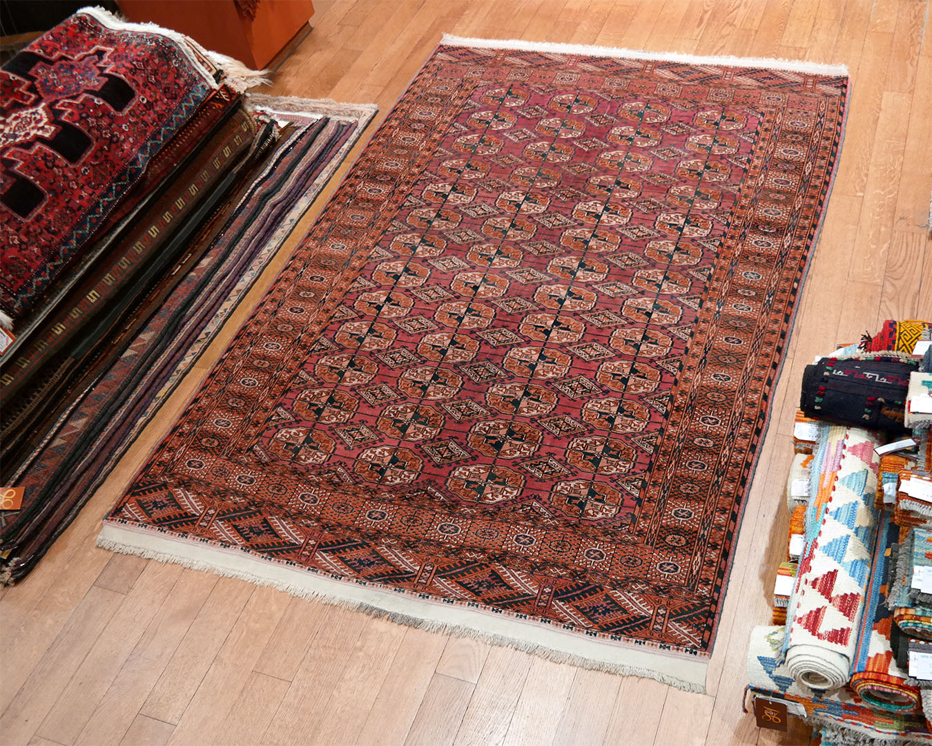 Tekke türkmén szőnyeg 245 x 155 cm - KR2607-tekke-kezi-szovesu-oreg-gyapju-szonyeg-turkmenisztanbol-o