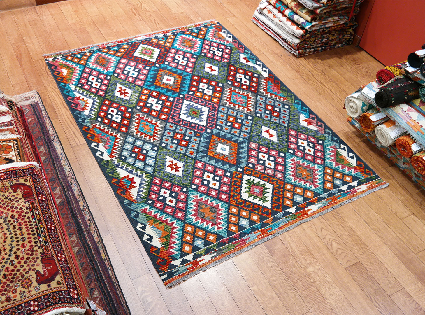 Kilim szövött szőnyeg 210 x 152 cm - SPM30-1898-maimana-kilim-kezi-szovesu-gyapju-szonyeg-pakisztanbol-b