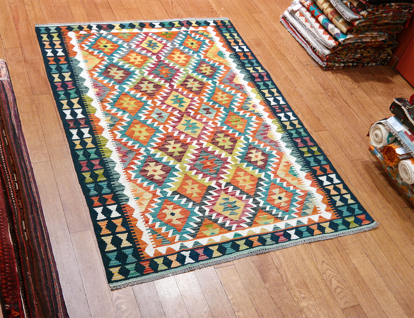 Kilim szövött szőnyeg 201 x 145 cm - SPM30-1903-maimana-kilim-kezi-szovesu-gyapju-szonyeg-pakisztanbol-b