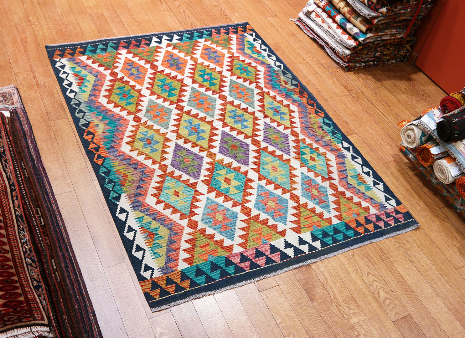 Kilim szövött szőnyeg 198 x 151 cm - SPM30-1909-maimana-kilim-kezi-szovesu-gyapju-szonyeg-pakisztanbol-b