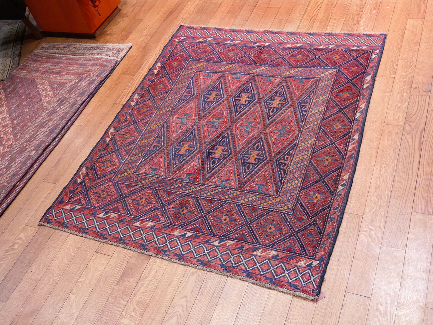 Musvani szőnyeg 185 x 153 cm - SMW-1518-mushvani-kezi-csomozasu-es-szovesu-gyapju-szonyeg-pakisztanbol-m