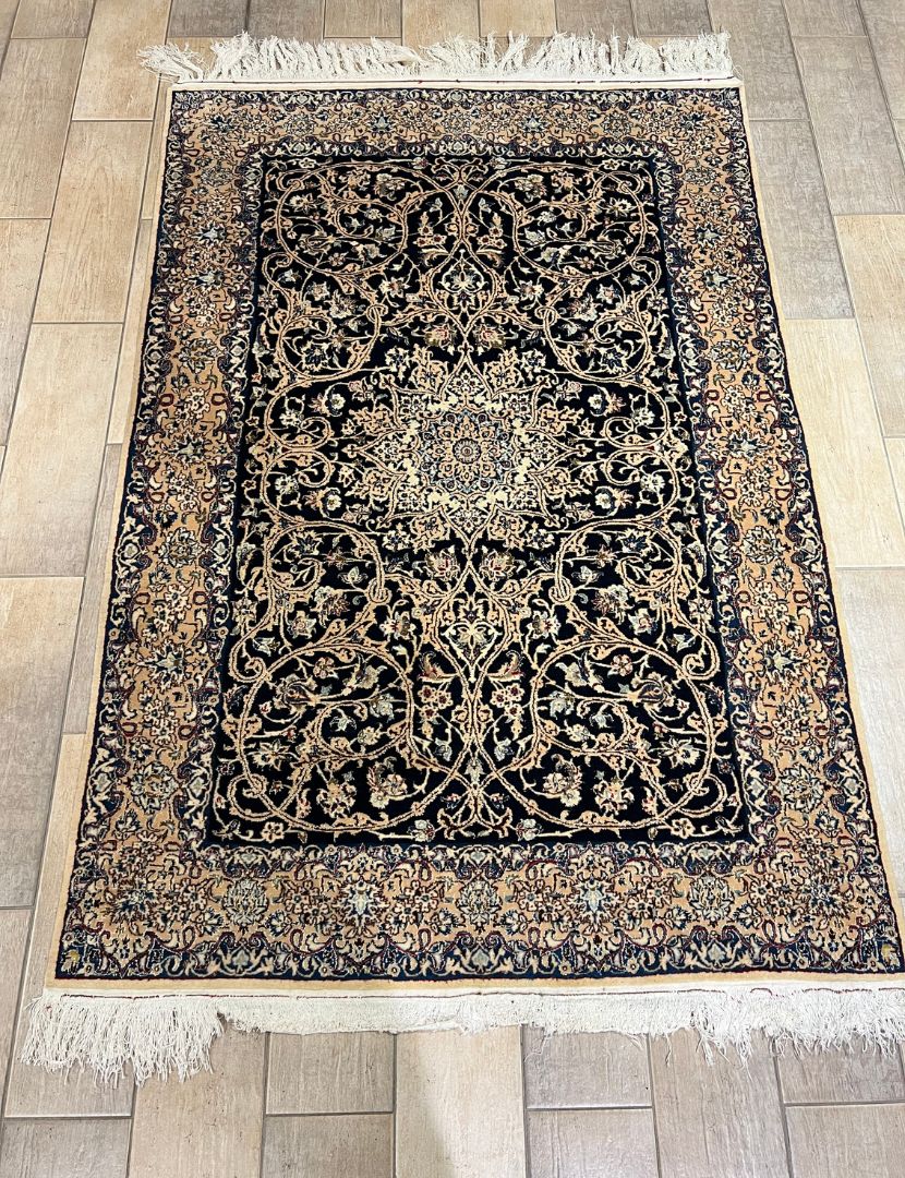 Nain iráni szőnyeg 168 x 112 cm - EB-018-Nain-irani-szonyeg.c