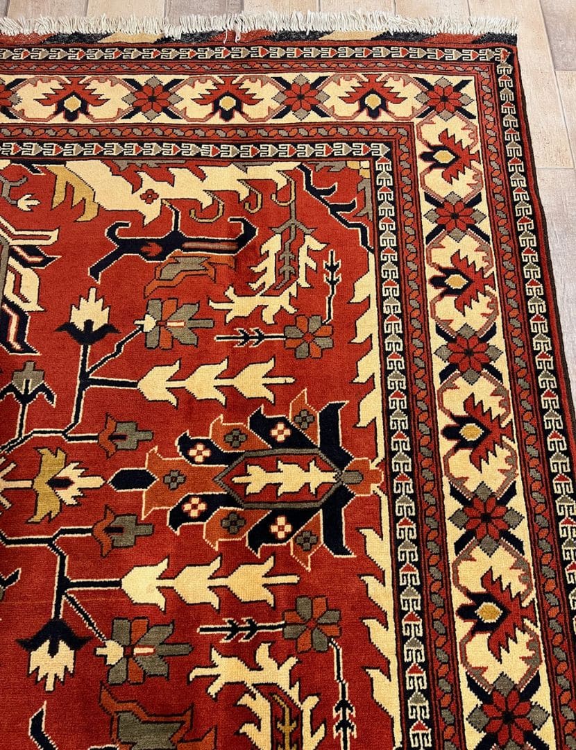 Kargai szőnyeg 304 x 209 cm