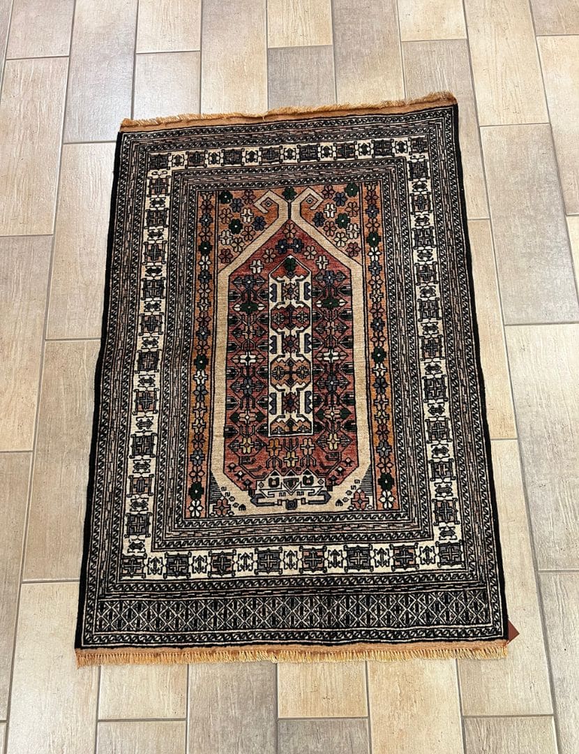 pakisztani-selyem-szonyeg (1)